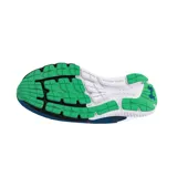 Championes de running Under Armour modelo Charged Rogue 3, color negro con detalles en blanco. Presentan capellada de malla transpirable, logo lateral en contraste y entresuela con tecnología de amortiguación.