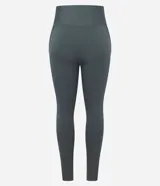 Legging deportiva de tiro alto confeccionada en microfibra elástica, con diseño ajustado al cuerpo y detalle de costuras sobrepuestas.