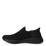 Championes deportivos Umbro modelo Flex, de diseño slip-on sin cordones, confeccionados en tejido de punto elástico color negro con suela de goma texturizada.