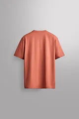 Camiseta de entrenamiento de hombre regular fit color negro, confeccionada en tejido técnico ligero y elástico con cuello redondo y manga corta.