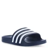 Chanclas Adidas modelo Adilette Aqua, color azul marino con las tres bandas características de la marca en color blanco sobre la tira superior. Diseño ergonómico con suela de goma moldeada.
