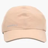 Gorra deportiva Merrell de seis paneles, color beige, con visera curva y logo reflectante en el panel frontal.