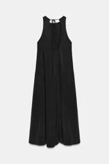 Vestido midi fluido de mezcla de viscosa en color bordó, con cuello redondo, manga sisa y detalle de lazada con abertura en la espalda.