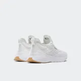 Championes Reebok modelo Nano Gym para mujer, color blanco. Presentan una capellada de malla transpirable con refuerzos sintéticos, entresuela de EVA blanca y suela de goma color caramelo.