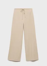 Pantalon wide leg de tiro alto, confeccionado en tejido fluido con cintura elástica y lazo ajustable.