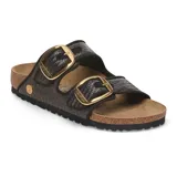 Sandalia de dos correas con diseño trenzado en color negro, hebillas grandes doradas y plantilla anatómica de corcho con suela de goma negra.