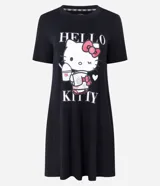 Camisón corto negro de viscolycra con mangas cortas y estampado de Hello Kitty vestida con kimono.