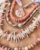 Collar corto de piedras semipreciosas Sunstone.