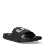 Chanclas Umbro modelo Flip, color negro con logo de la marca en relieve en color gris sobre la banda superior. Diseño de suela anatómica y antideslizante.