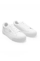 Championes urbanos Discovery modelo Casual Banda, color beige con suela blanca de plataforma y detalles en negro.