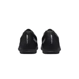 Championes de fútbol sala Nike Mercurial Vapor 15 Club IC en color negro, con parte superior sintética texturizada para un mejor control del balón y suela de goma non-marking diseñada para tracción multidireccional en superficies interiores.