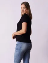 Buzo tejido en hilado fino color naranja, marca Ninety.