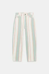 Pantalón jeans de corte tapered y tiro medio, con diseño de rayas verticales en tonos blanco, verde menta y naranja.