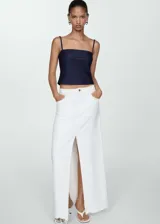 Top de denim azul oscuro con escote cuadrado y tirantes finos, de diseño entallado y corte crop.