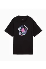 Remera Puma Graphics Relaxed Fruity Tee de corte holgado color blanco con estampa frontal colorida de frutas y logo de la marca.