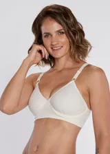 Soutien de microfibra color piel, sin costuras, con aro y breteles regulables.