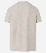 Remera masculina de corte regular, color beige melange, con cuello redondo, manga corta y textura horizontal.