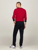 Pantalón chino azul marino de corte skinny confeccionado en sarga de algodón elástico.