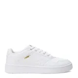 Championes urbanos Puma modelo Court Classic, color negro con detalles en dorado. Presentan diseño de corte bajo, cierre con cordones y suela plana de goma.