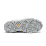 Sneakers grises Caterpillar modelo Amp Canvas, confeccionados con capellada de lona recubierta en poliuretano, detalles plateados texturizados en la zona de los cordones y suela de goma tipo plataforma con ranuras.