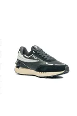 Championes deportivos Fila Renno Vintage, color negro con detalles en blanco y suela en tono marfil. Modelo confeccionado con una mezcla de materiales que incluye malla, gamuza y cuero sintético, con el logo de la marca en el lateral.