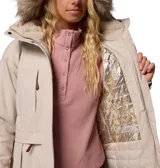 Campera tipo parka impermeable y transpirable con tecnología Omni-Tech y forro térmico reflectante Omni-Heat Infinity. Cuenta con capucha forrada en sherpa, cierre frontal bidireccional, cintura ajustable, múltiples bolsillos con cremallera y puños interiores acanalados.