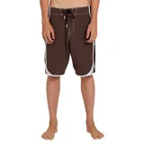 Short de baño Billabong modelo Spec Dbah Bio Wave, de color marrón con detalles en blanco y negro en los laterales, cintura fija con cordón de ajuste y costuras reforzadas.