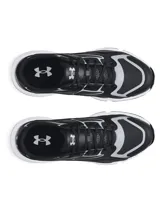 Championes Under Armour modelo Forge 96 Lthr Rissue, con diseño inspirado en los años 90. Presentan una parte superior que combina malla y cuero en color negro con detalles en gris, reforzados con película de TPU. Cuentan con una entresuela blanca de alto confort y suela exterior de goma completa.