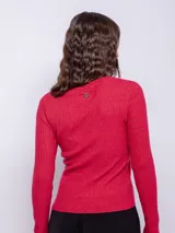 Sweater negro de tejido de punto con cuello redondo y diseño de vainillas en el dorso y mangas.