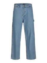 Jean baggy de tiro alto color azul claro, con fit holgado y diseño clásico de cinco bolsillos. Presenta un acabado stonewash para un aspecto desgastado y moderno. Confeccionado en denim tejido twill con mezcla de algodón orgánico y reciclado.