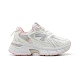 Championes deportivos American Sport modelo Amanda, color blanco con detalles en rosado y plateado, con diseño chunky y suela gruesa.