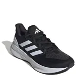 Championes Adidas Ultrarun 5 para hombre, color negro con detalles en blanco y gris. Capellada de malla transpirable, mediasuela con amortiguación Bounce 2.0 y suela Adiwear de gran agarre. Fabricados con al menos un 20% de materiales reciclados.