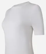 Blusa básica de punto Cortelle, color verde oscuro, con cuello redondo y manga corta.