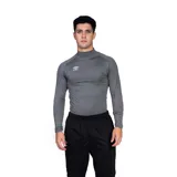 Remera térmica azul marino de manga larga con cuello alto y logo de Umbro estampado en blanco en el pecho.