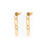 Par de caravanas colgantes doradas, con cierre de tuerca y tres eslabones ovalados.