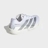 Championes de entrenamiento Adidas Adizero Dropset Pro, color blanco con detalles plateados y suela de plataforma con tecnología Lightstrike Pro.