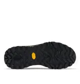 Championes de trekking Columbia modelo Tellurix Titanium Omni-Max, color rojo con detalles en negro. Confeccionados con malla técnica transpirable e impermeable OutDry, mediasuela Techlite+ para mayor estabilidad y amortiguación, y suela Vibram con tacos de 4.5 mm para máxima tracción.
