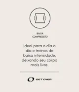 Calza deportiva larga de microfibra color celeste, sin costuras en la entrepierna y con fruncido en la cintura.