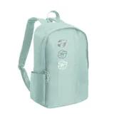 Mochila urbana Topper color verde agua, con diseño minimalista y estampado vertical de tres logos en degradado. Cuenta con compartimento principal con cierre, bolsillo lateral y correas ajustables acolchadas.