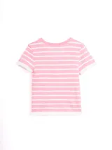 Remera de corte ajustado y manga corta, con diseño de rayas horizontales negras sobre fondo blanco y cuello redondo.