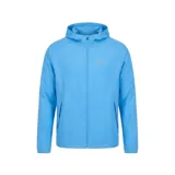 Campera deportiva Nike Miler con capucha, cierre frontal y bolsillos laterales con broche a presión. Presenta un logo Nike reflectante en el pecho.