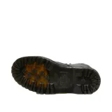 Botas tipo borceguí Dr. Martens modelo Sinclair, confeccionadas en cuero texturizado negro. Presentan cierre frontal con cremallera extraíble, cordones, pespunte amarillo característico en la base y suela de plataforma Quad dentada.