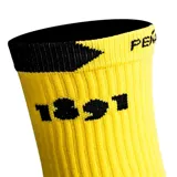 Medias deportivas de caña media, color amarillo con detalles en negro. Presentan diseño con el texto 'PEÑAROL' y el número '1891' junto al logo de la marca Tiffosi. Cuentan con tejido técnico en el empeine para mayor transpirabilidad y tecnología antideslizante en la planta.