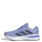 Championes Adidas Galaxy 7 color lila con las tres tiras características de la marca en azul marino.