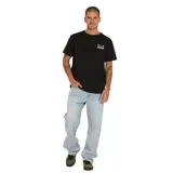 Remera negra de manga corta con logo de Volcom estampado en el pecho.