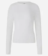 Suéter regular confeccionado en punto leve y con sisa raglán.