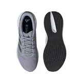 Championes de running adidas Response Runner, color gris con detalles metálicos en los laterales. Presentan una parte superior de malla transpirable, entresuela blanca amortiguada y suela de goma negra.