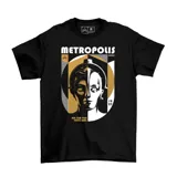 Remera negra de algodón con estampa frontal inspirada en la película Metropolis de Fritz Lang, presentando un diseño gráfico en tonos blanco y dorado.