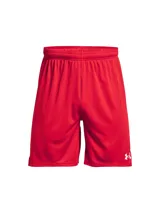 Short deportivo Under Armour modelo UA M S Golazo 3.0, color rojo con logo blanco estampado en el lateral y aberturas en el bajo.