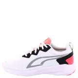 Championes Puma All Day Active in Motion, color blanco con detalles en negro, rosa y verde flúor.